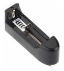 CARGADOR UNIVERSAL PARA BATERIA LI-ION 3.7V/500mA.   HD-0688